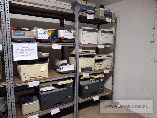 Sprzęt służby łączności - pakiet zawierający 27 poz. asort. (wg oddzielnego wykazu), w tym m.in.: plotery, radiotelefony, telefony, urządzenia wielofunkcyjne itp. 